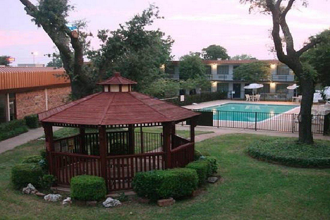 Americas Best Value Inn Fort Worth/Hurst Richland Hills Kültér fotó